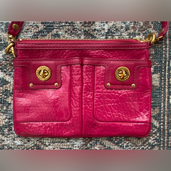 Marc by Marc Jacobs Totally Turnlock Percy Patent Leather Crossbody Purse - Picture 3 of 7